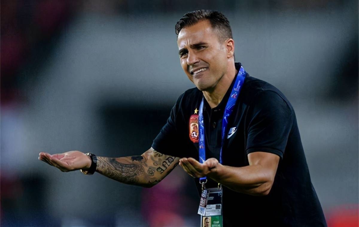 华盛顿奇才训练开放日,今夜刷新队史纪录引欢呼,亚冠在即,资深球员宣示担当的简单介绍 华盛顿奇才训练开放日,今夜刷新队史纪录引欢呼,亚冠在即,资深球员宣示担当的简单介绍